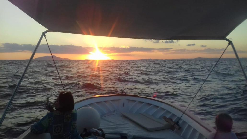 Private Sunset boat tour-1