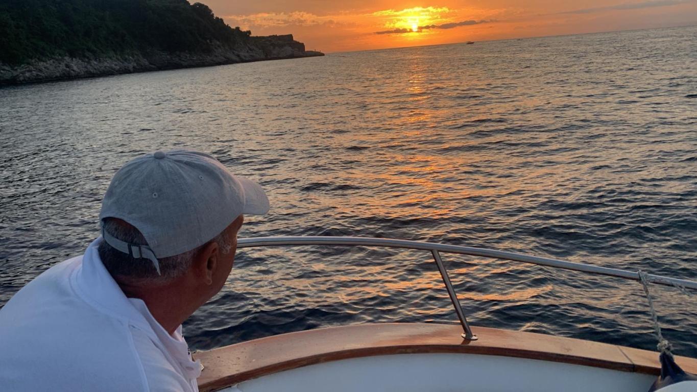 Private Sunset boat tour-7